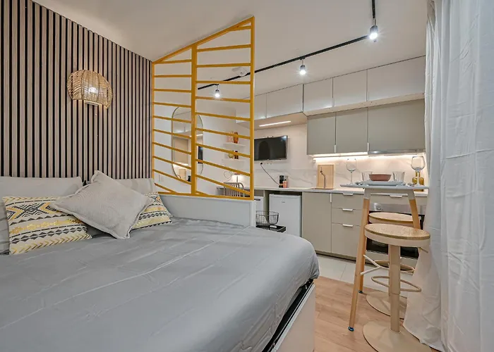 Studio Parisien Párizs