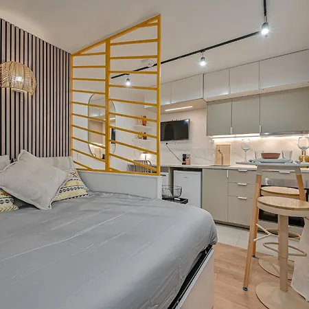 Studio Parisien Paris